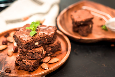 This brownie has a good crunch, together with a chewy texture. It's easy to make, and satisfies that chocolate craving!