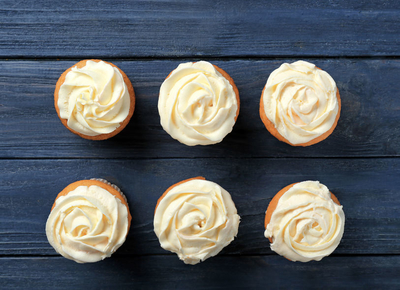 Tropical vanilla frosting that is shelf stable